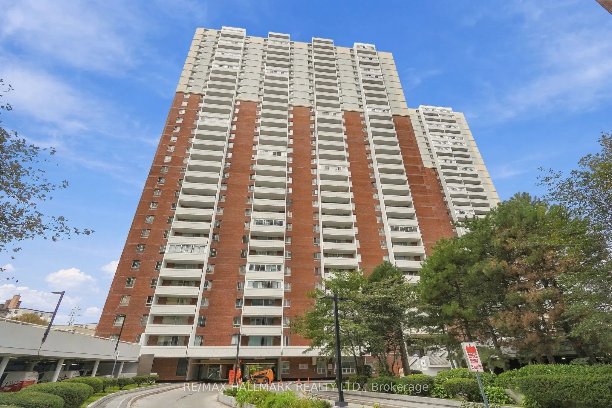 1 Massey Square #1419