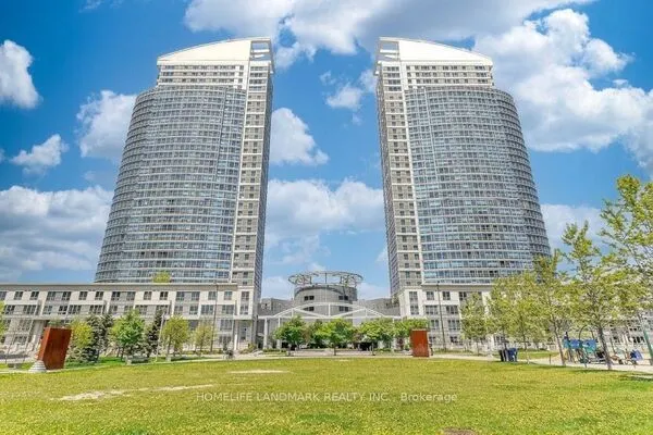 38 Lee Centre Drive #508