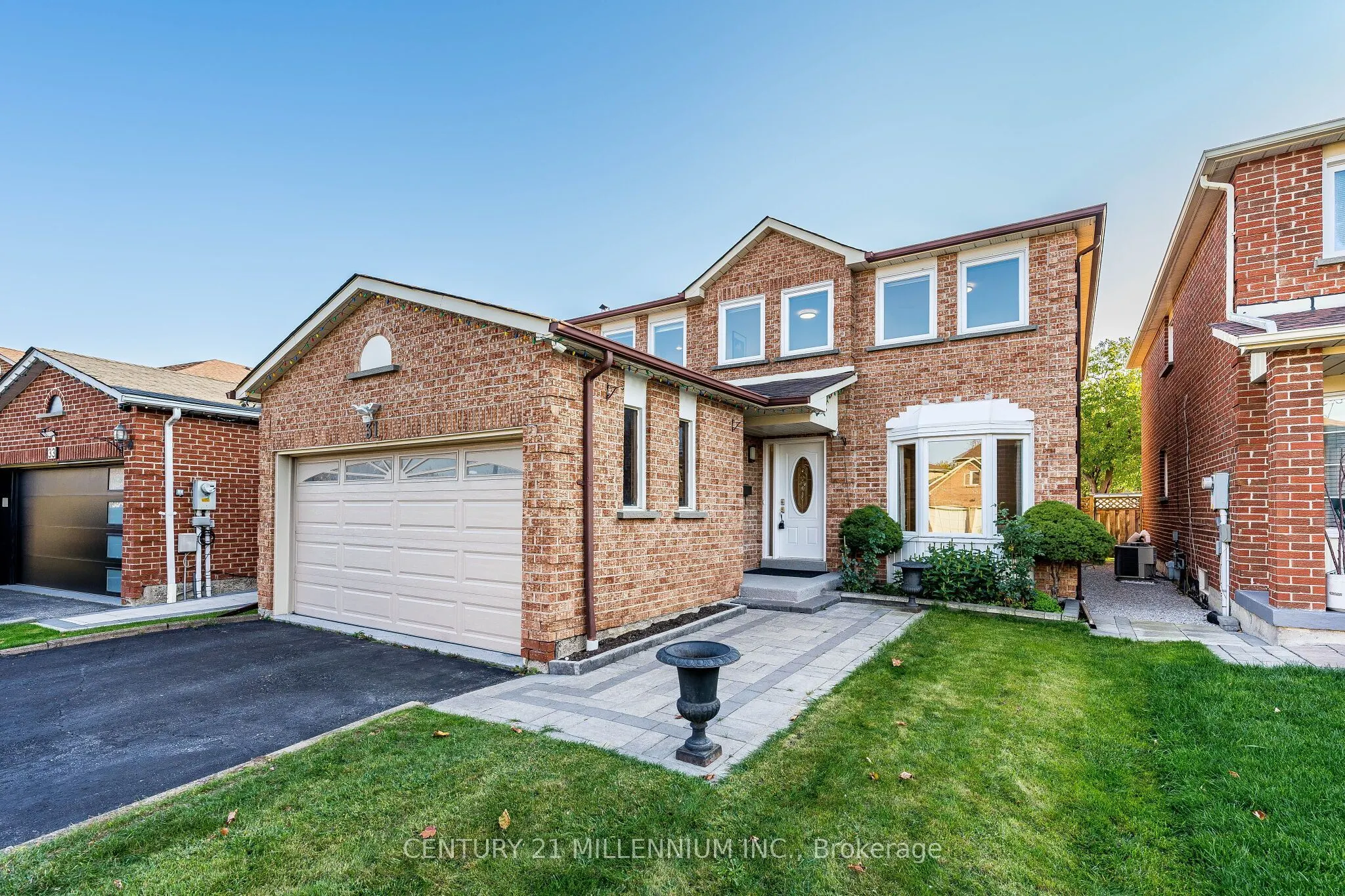 31 Durness Avenue