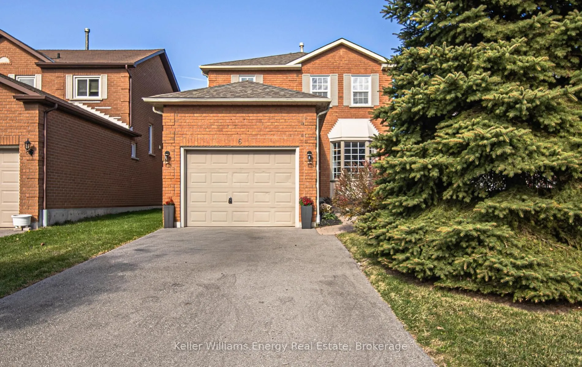 6 Old Colony Drive