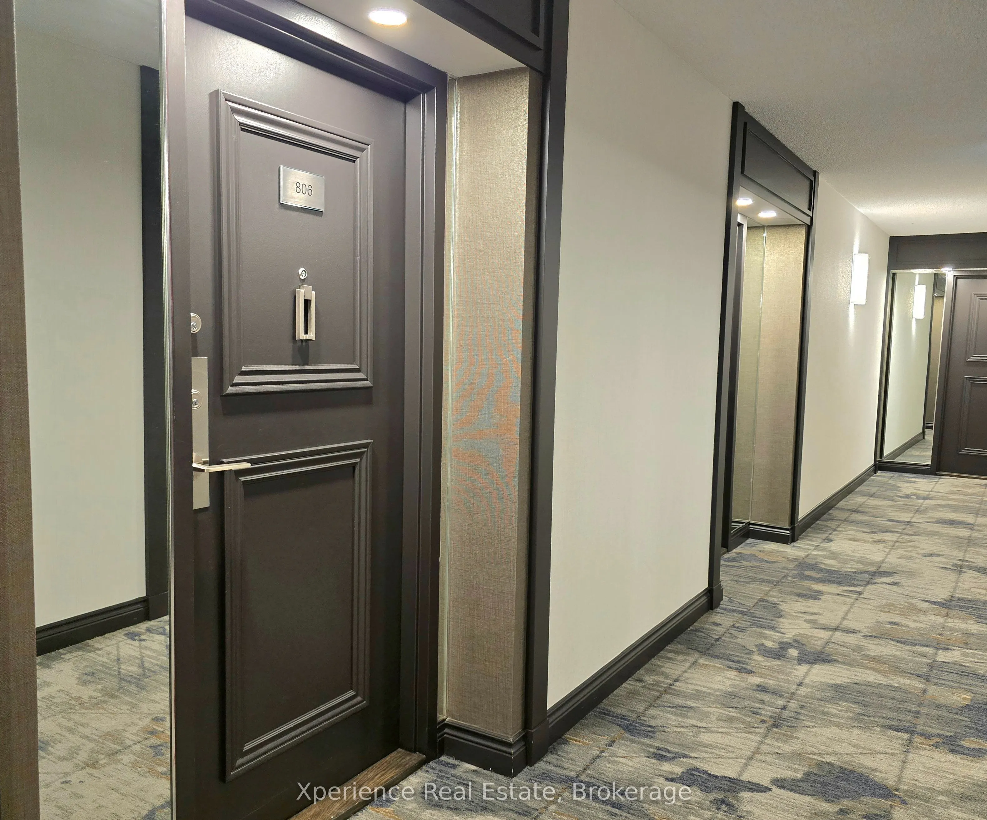 275 Bamburgh Circle #806