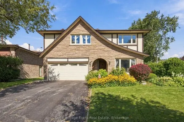 7 Trinity Crescent
