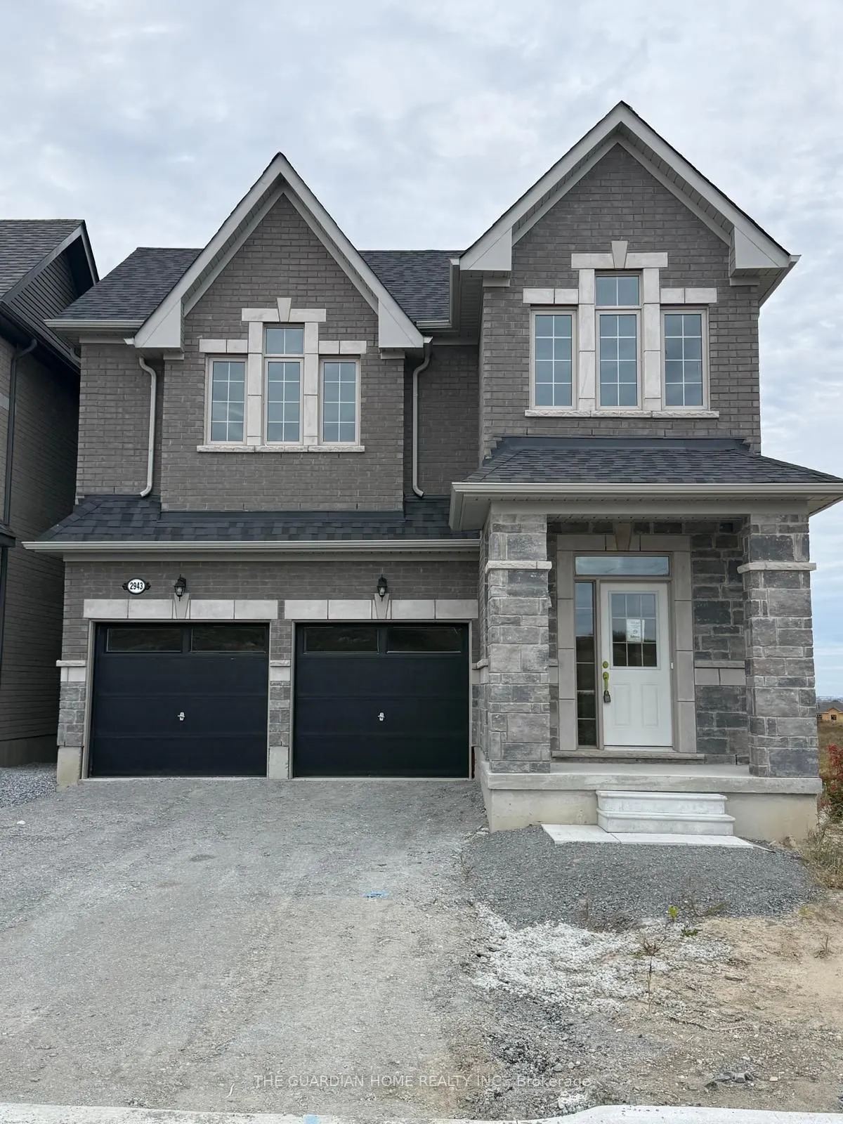 2943 Zenith Parkway