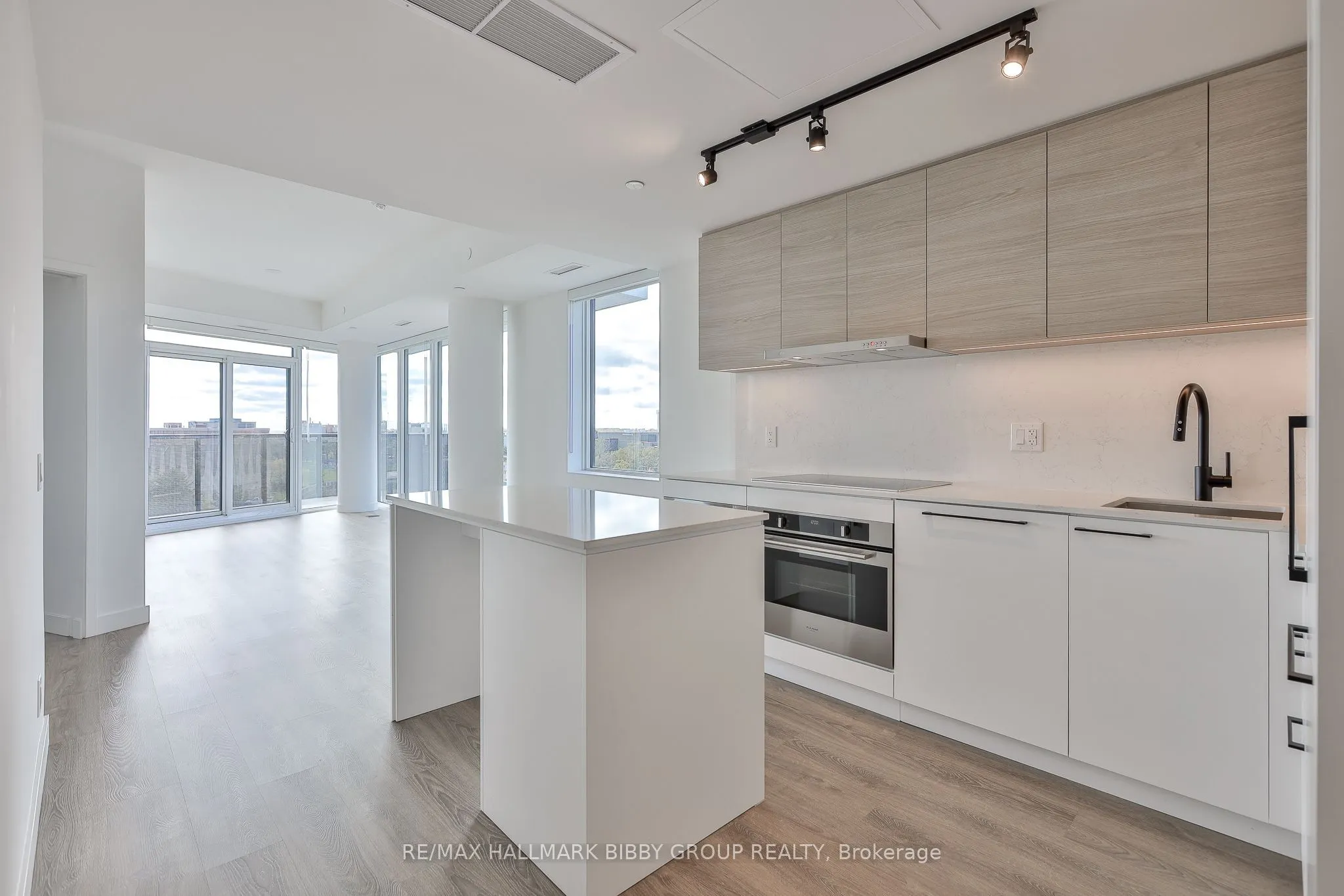 1050 Eastern Avenue #612