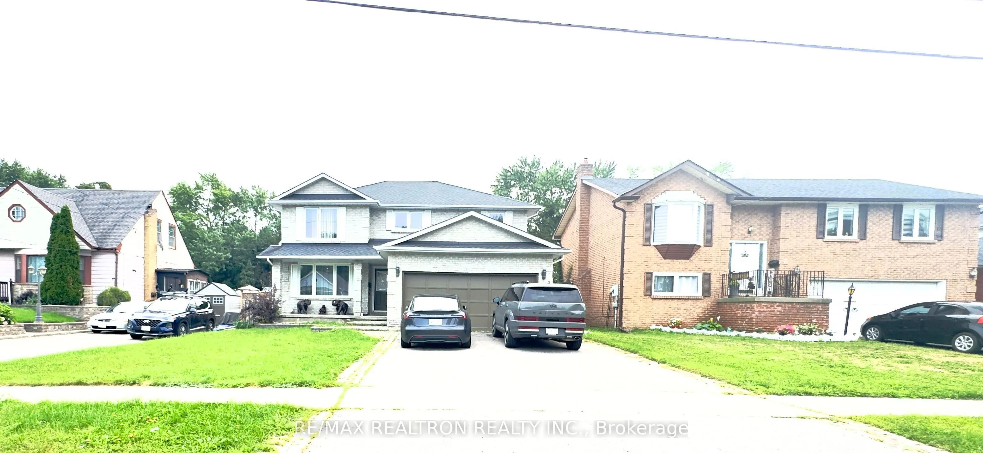 9 Eastwood Avenue N