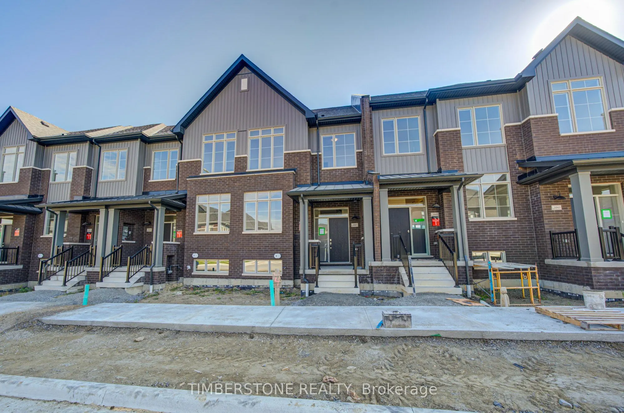 1047 Elizabeth Mackenzie Drive