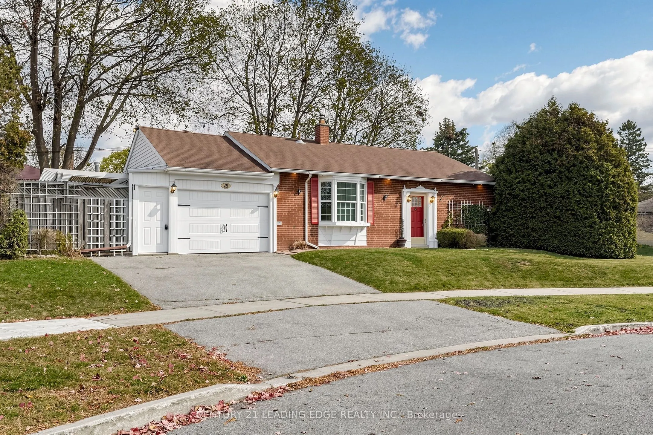 15 Bigwood Court