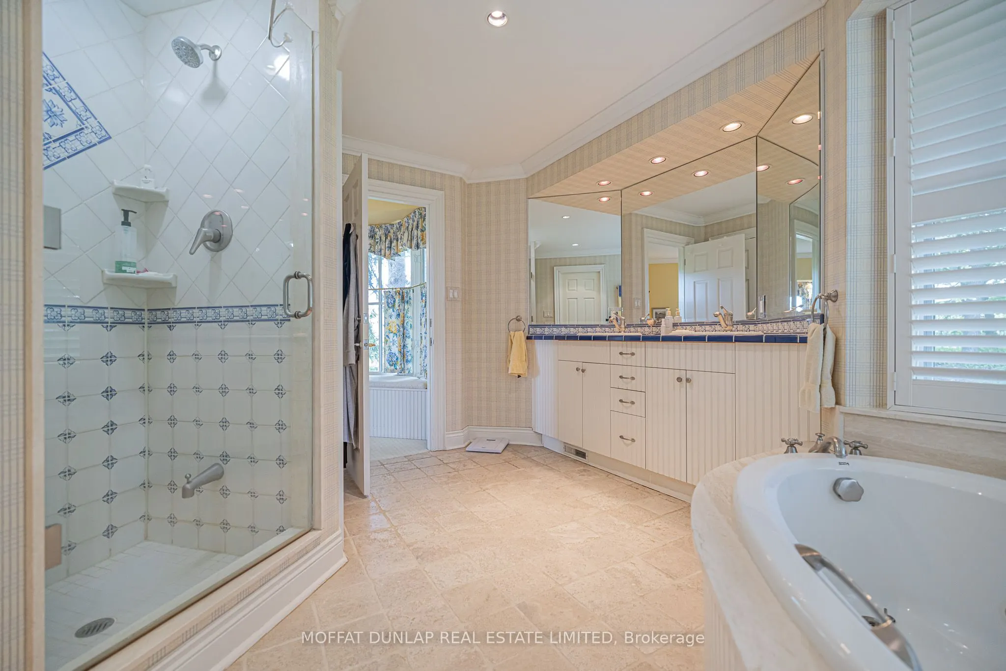 14285 8th Concession Road