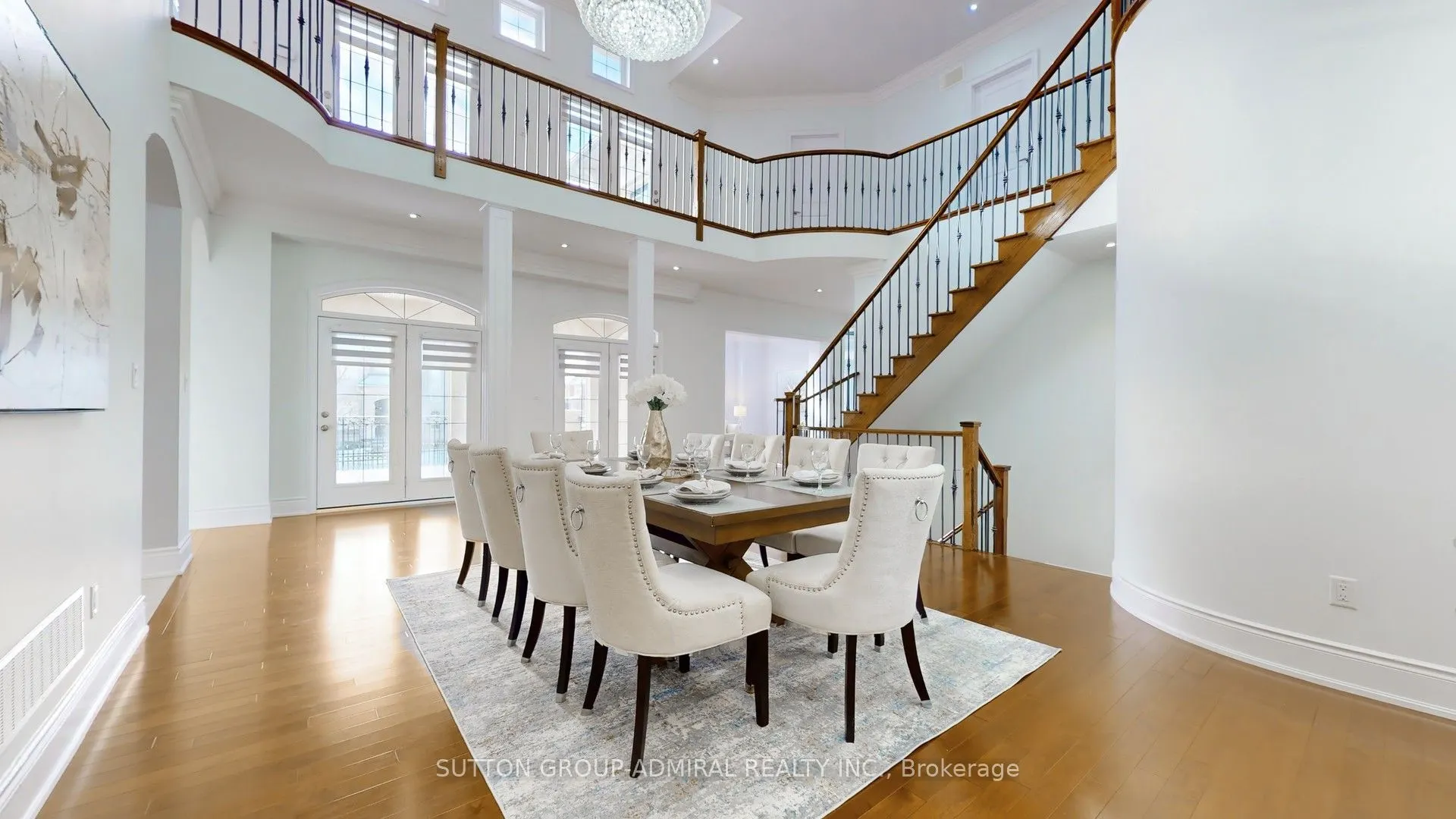 100 Virtue Crescent
