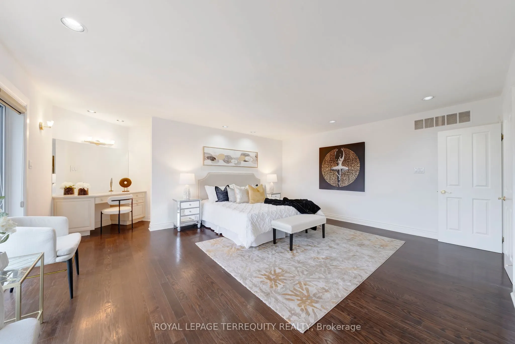 166 Arnold Avenue