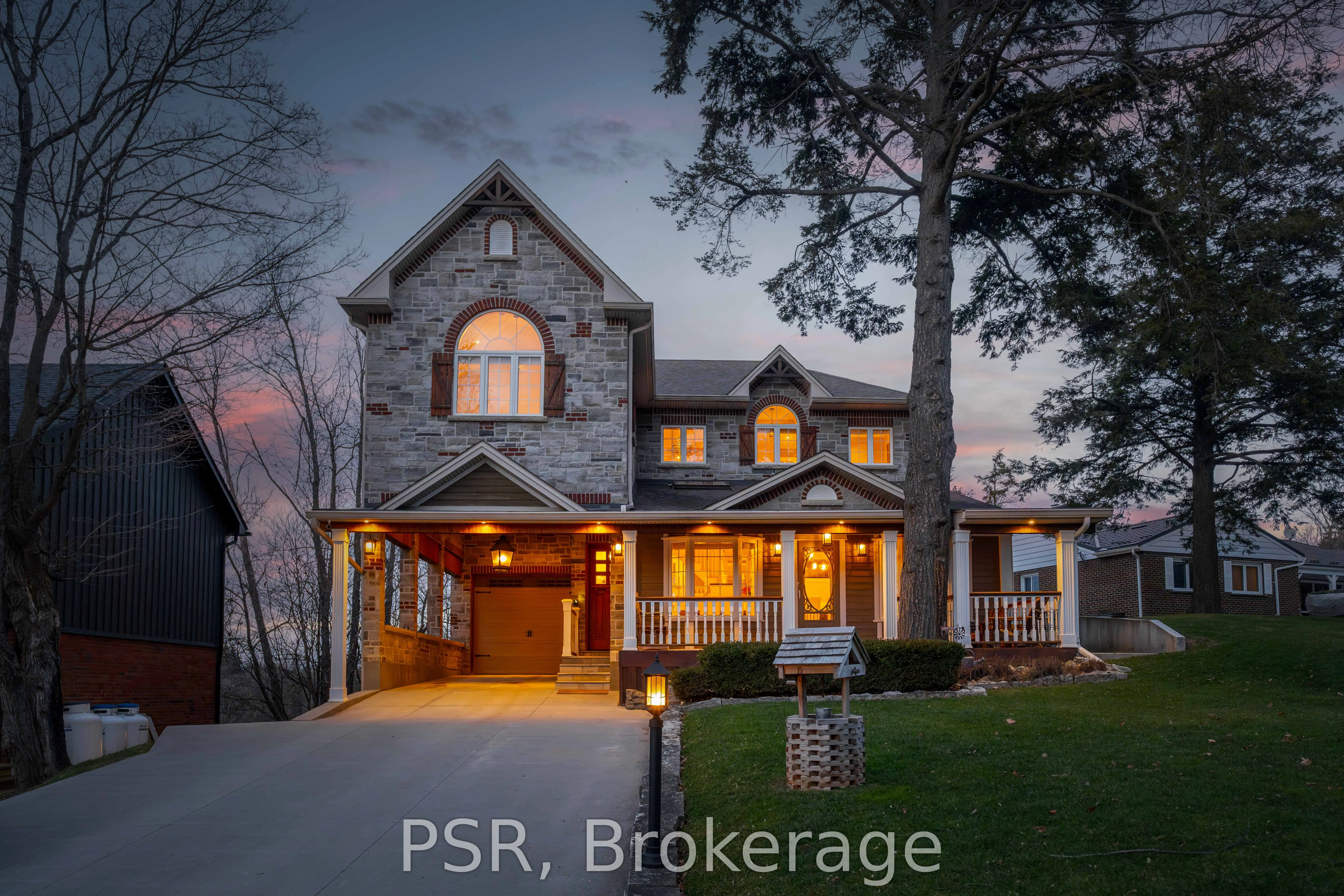 124 Elmpine Trail