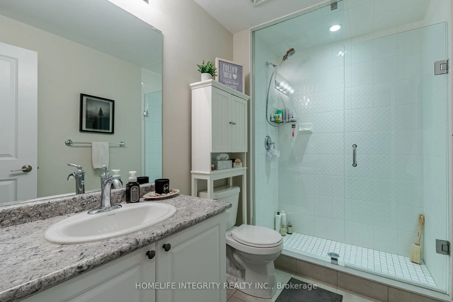 157 Wellington Street E, #109