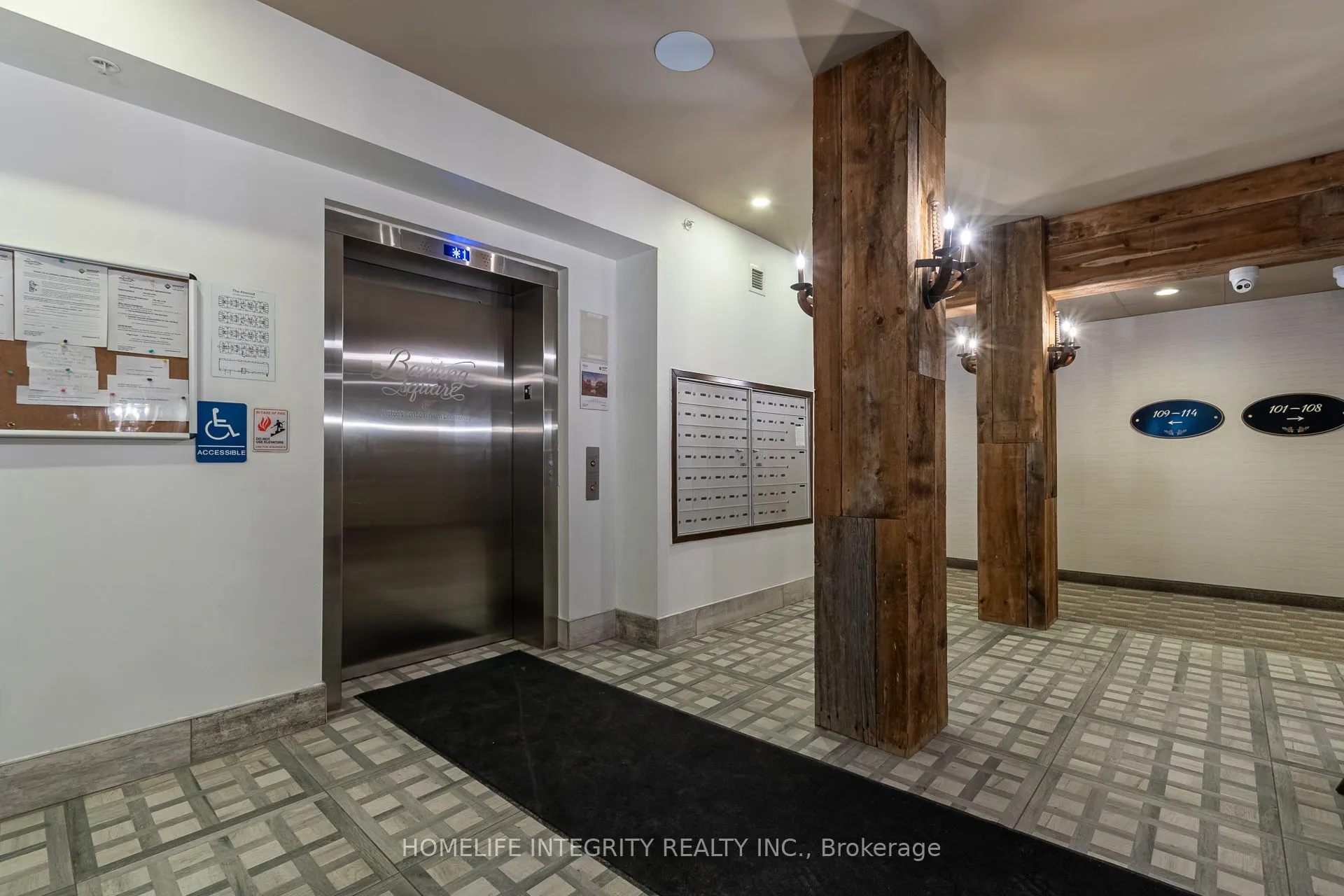 157 Wellington Street E, #109