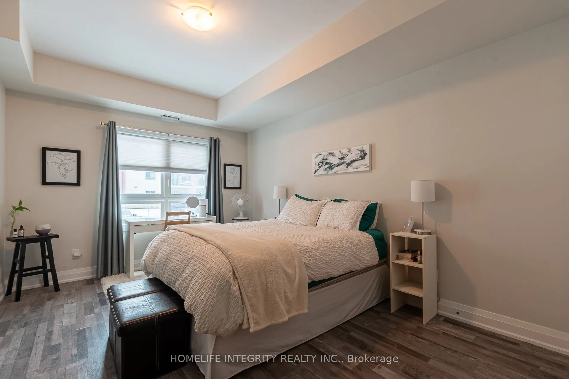 157 Wellington Street E, #109