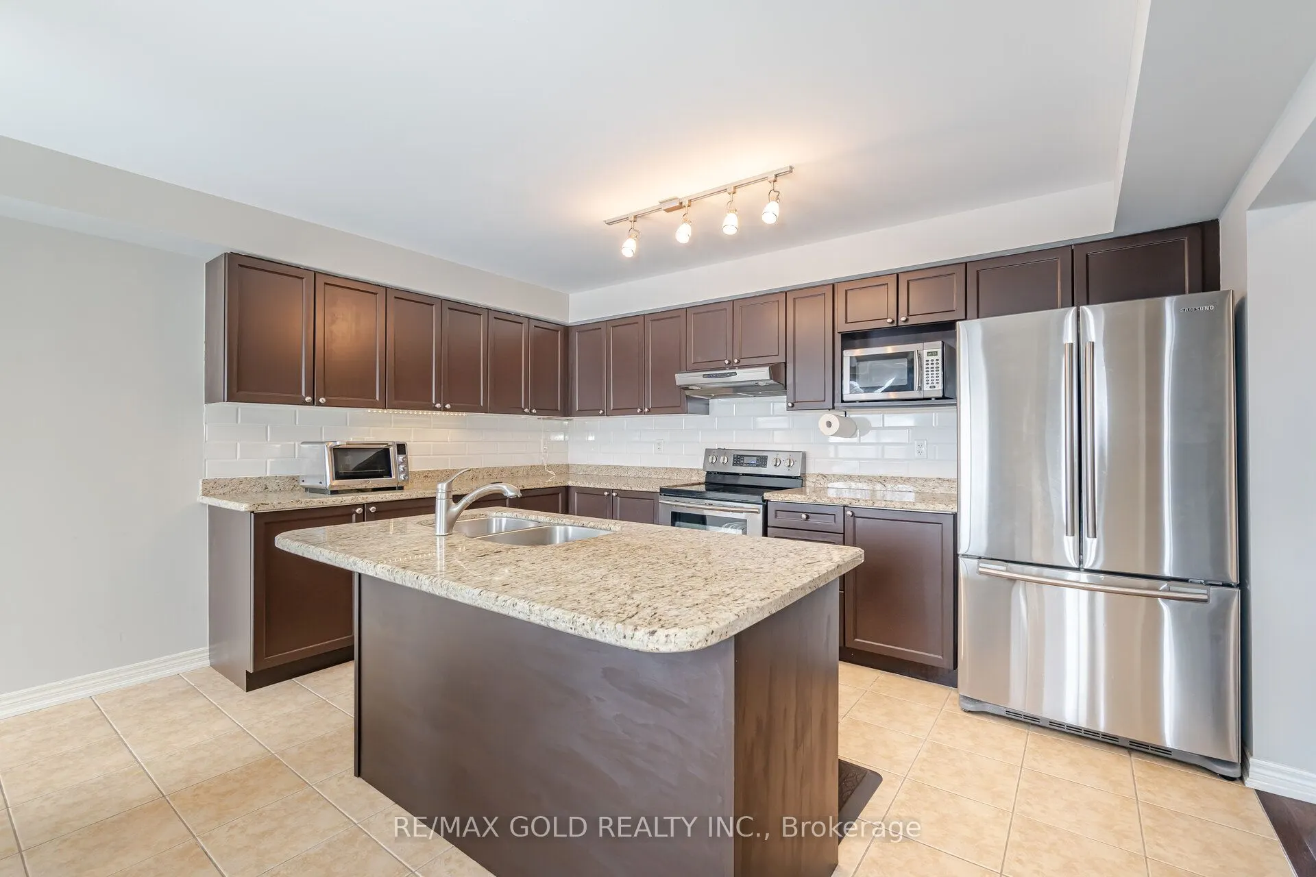 85 Anderson Road