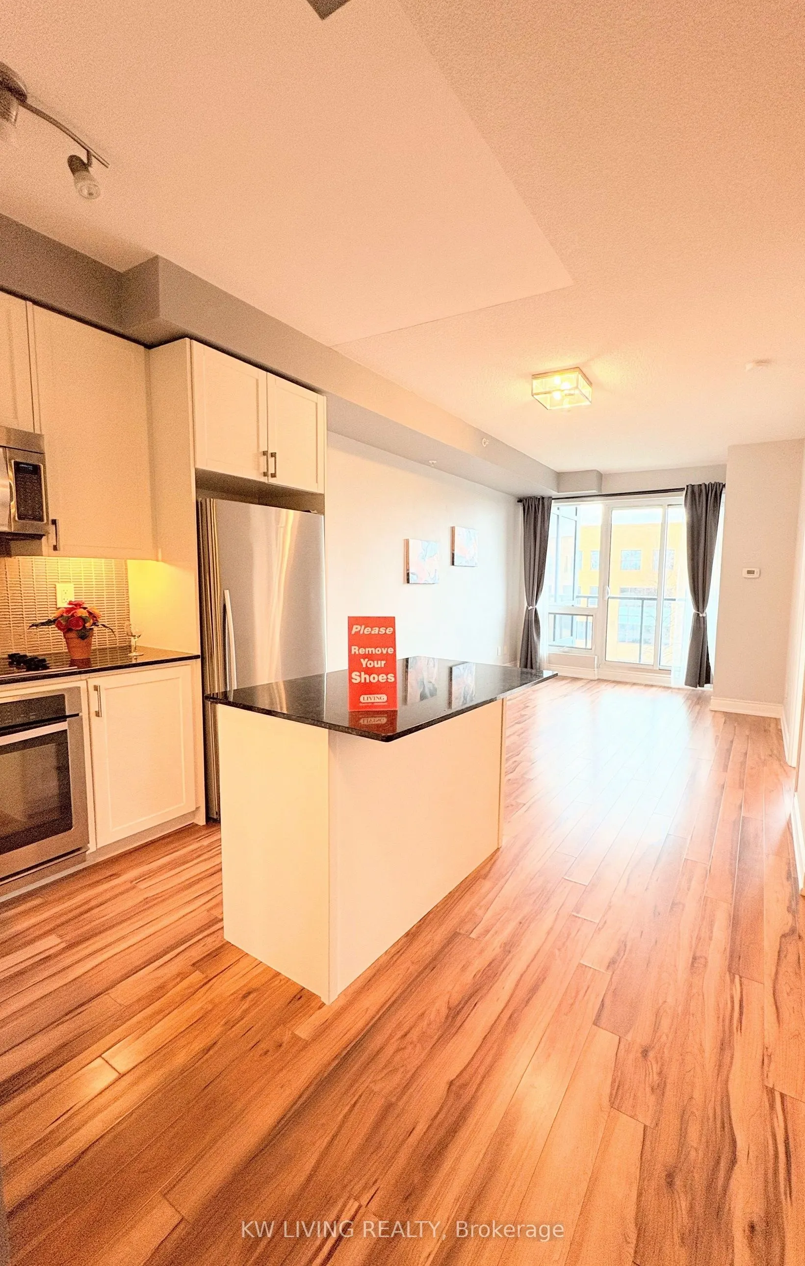 9088 Yonge Street, #509A