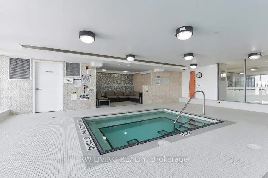 9088 Yonge Street, #509A