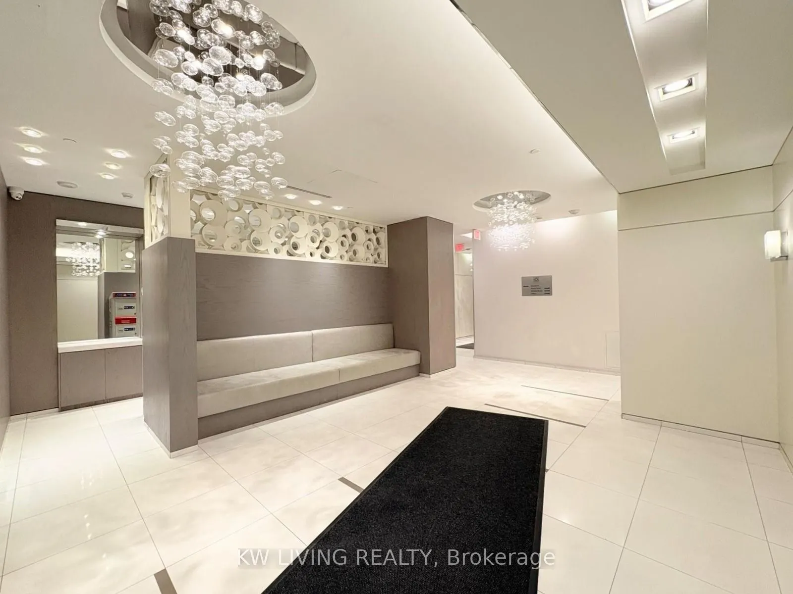 9088 Yonge Street, #509A