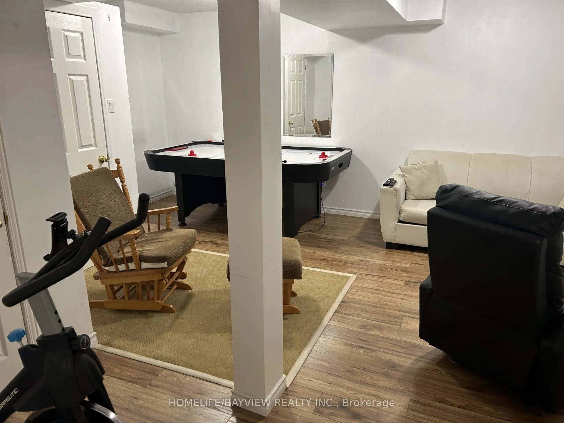 999 ANNA MARIA Avenue