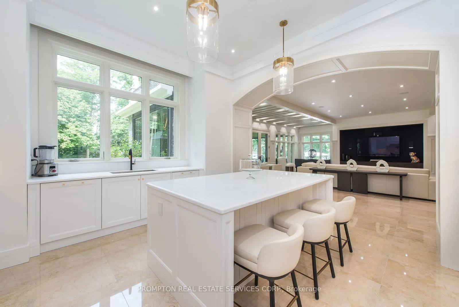 40 Golf Avenue
