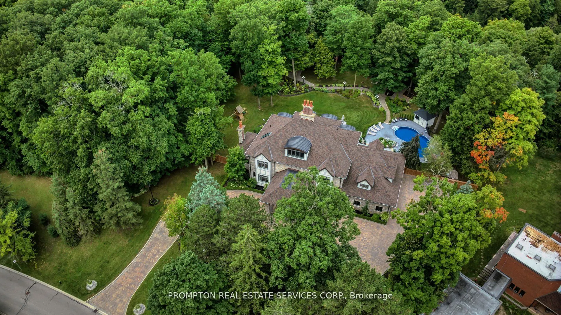 40 Golf Avenue