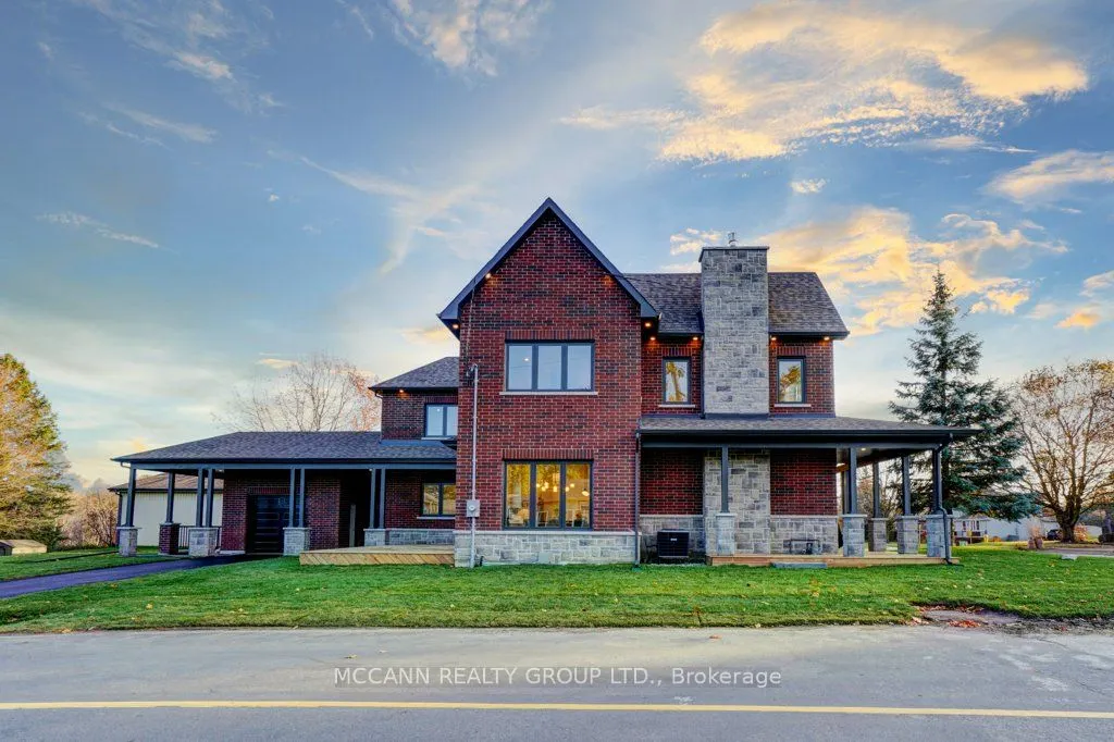 271 Main Street N