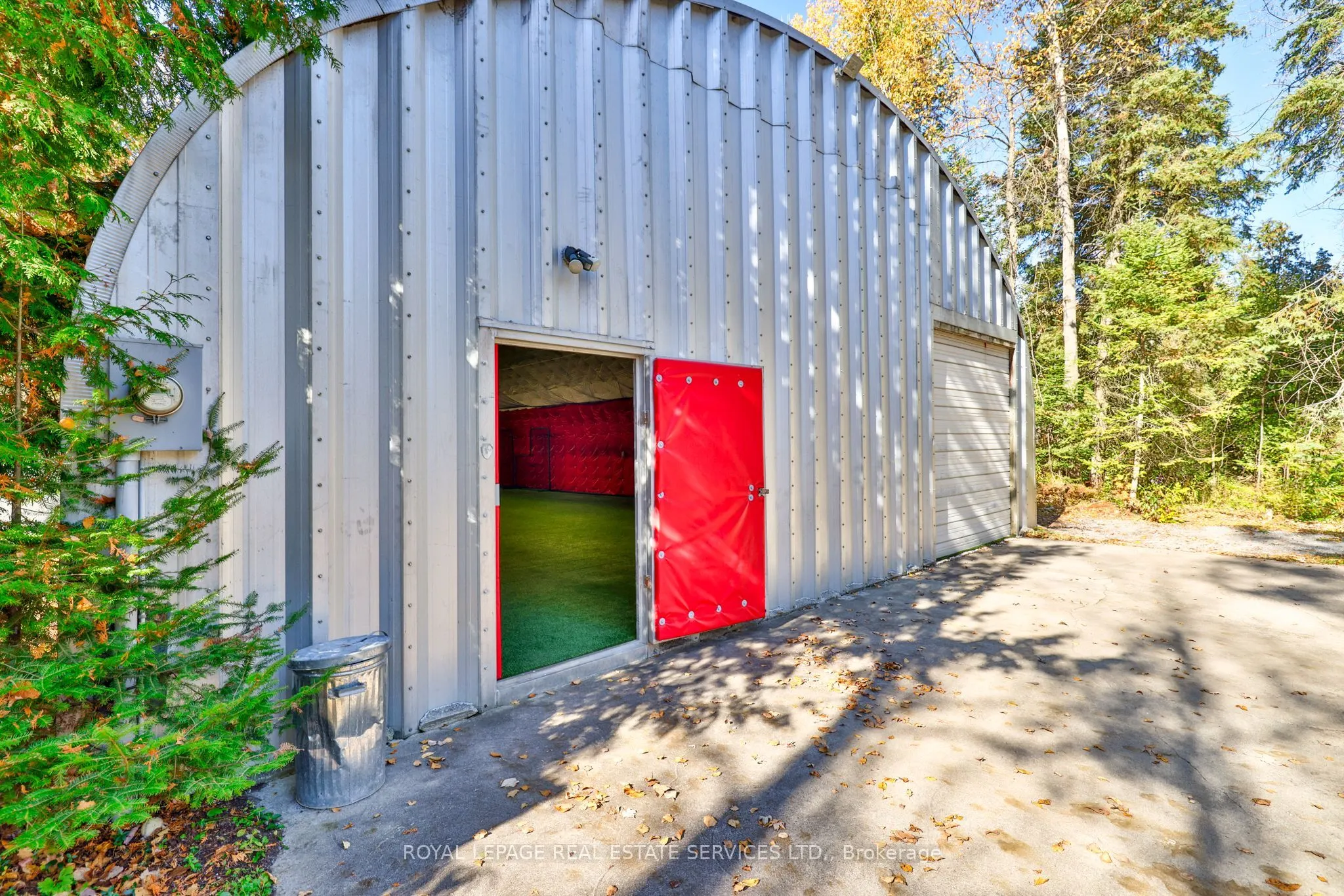 20430 Bathurst Street