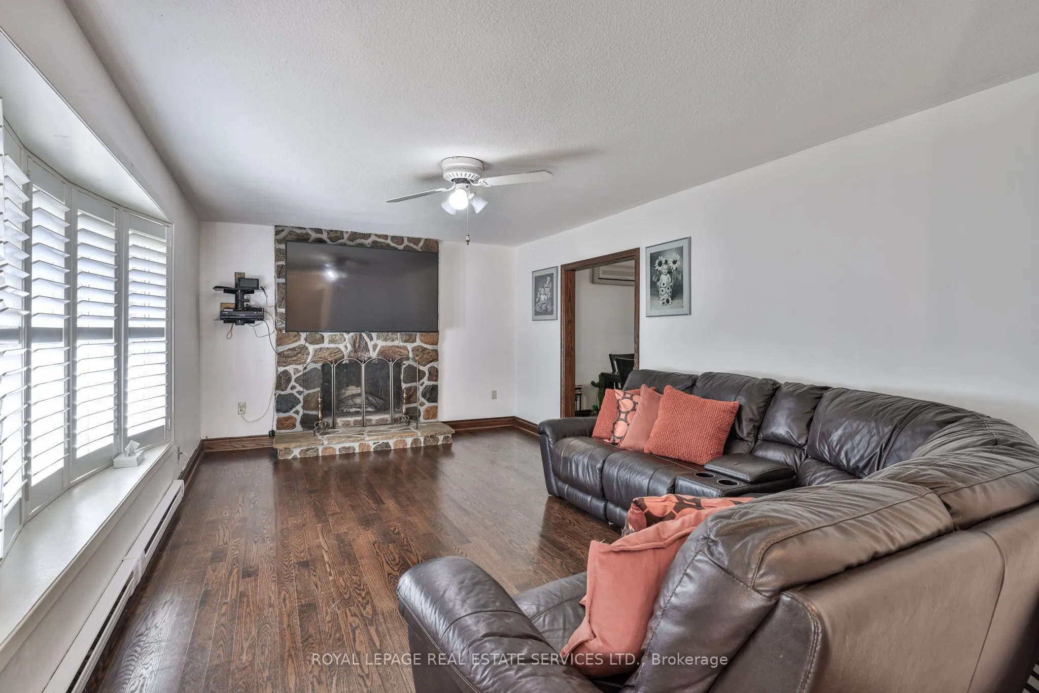 20430 Bathurst Street