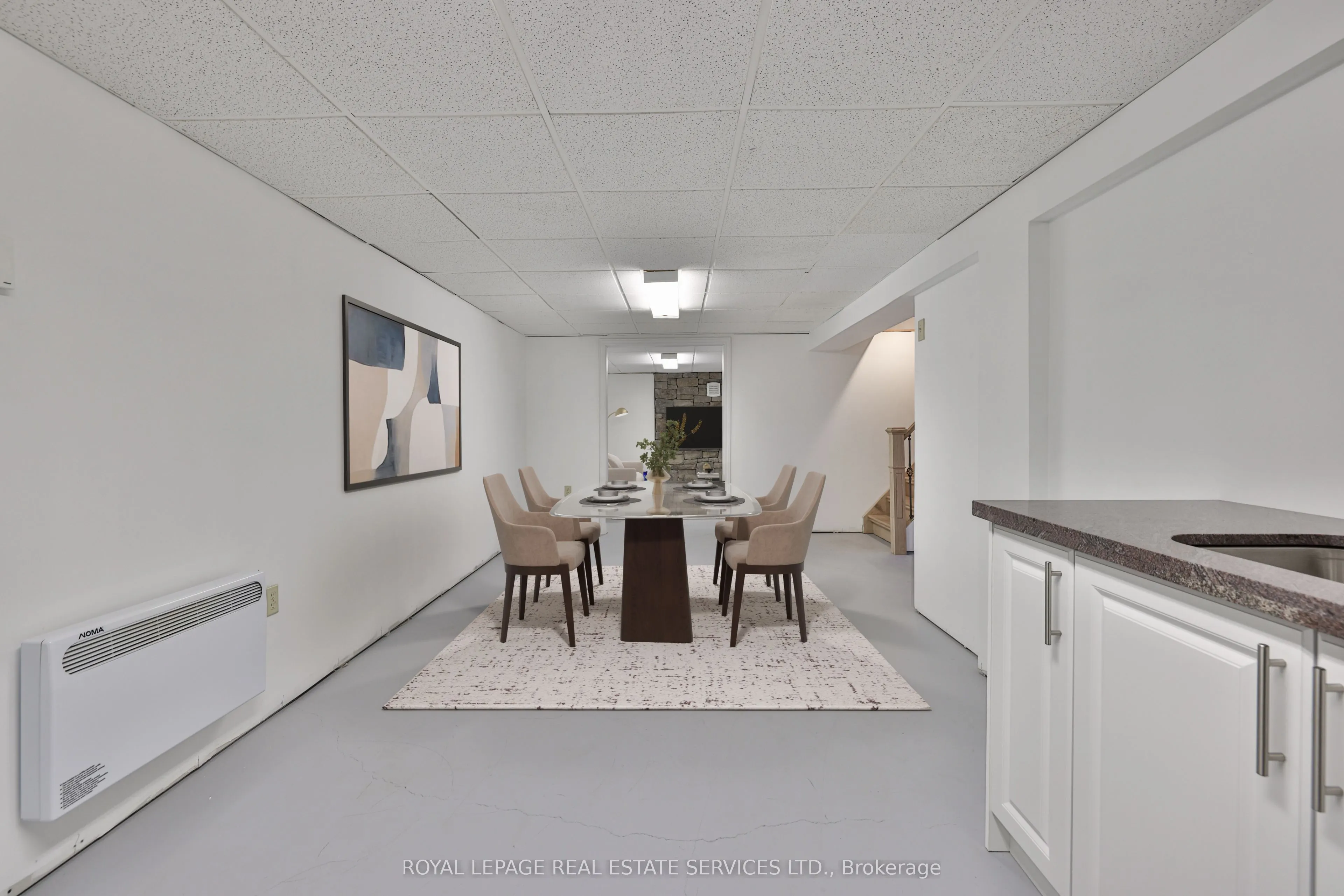 20430 Bathurst Street