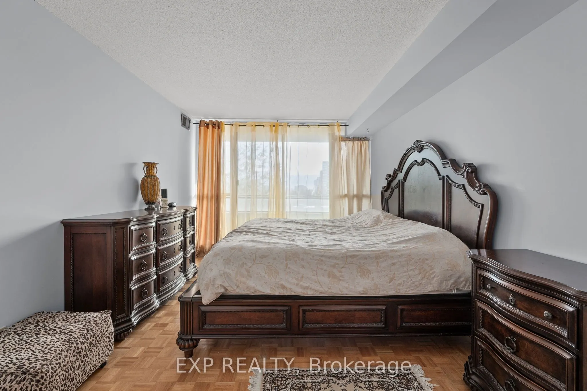 32 Clarissa Drive #521