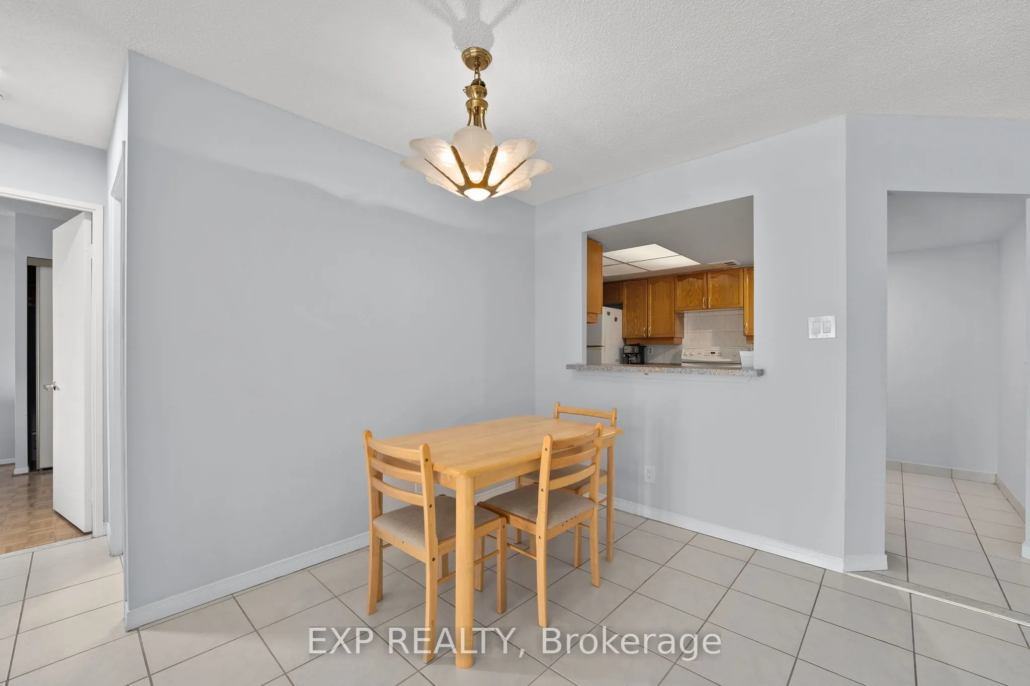 32 Clarissa Drive #521