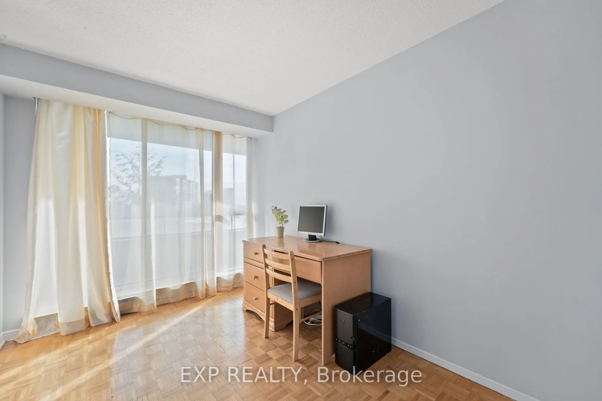 32 Clarissa Drive #521