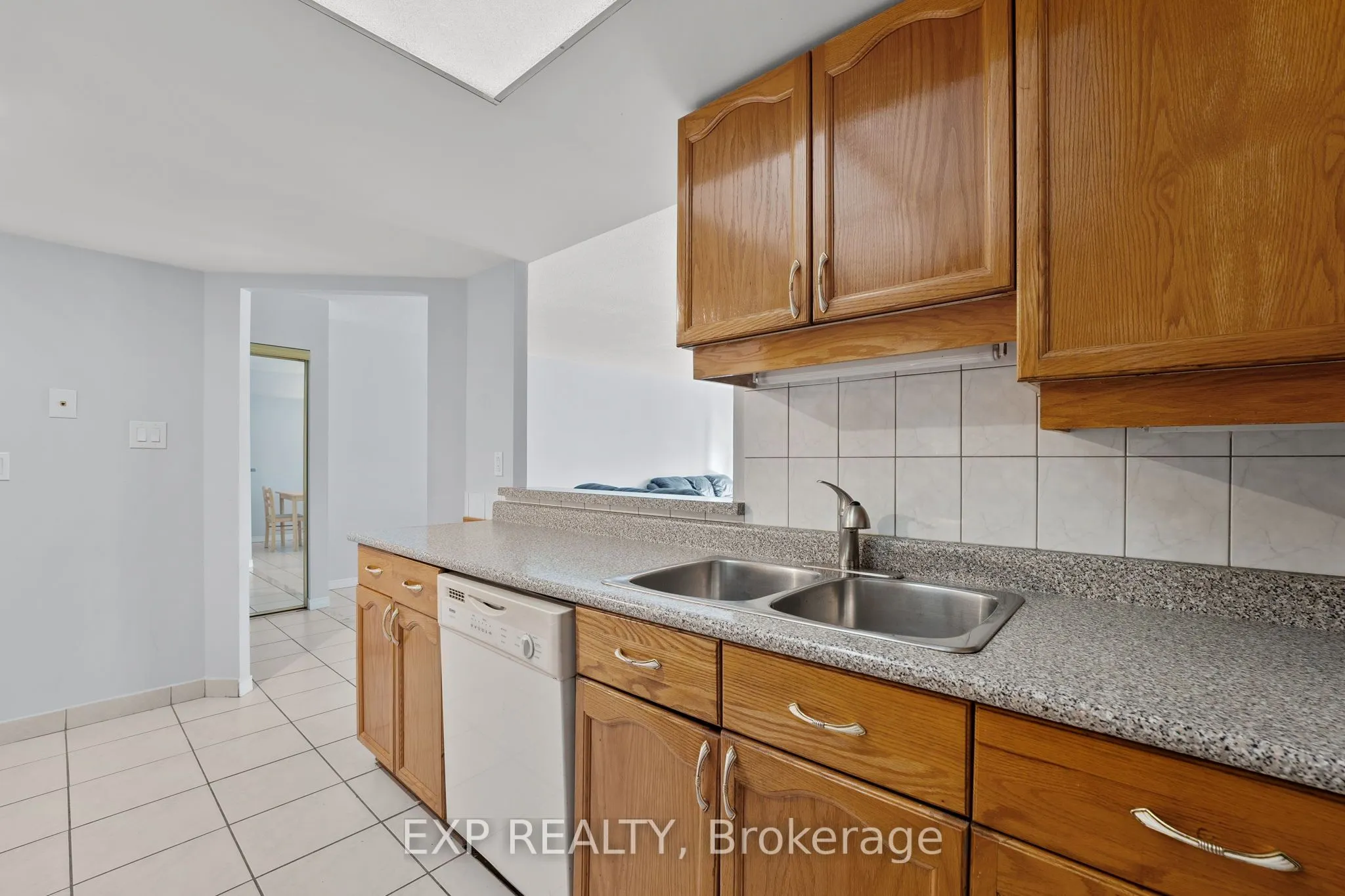 32 Clarissa Drive #521