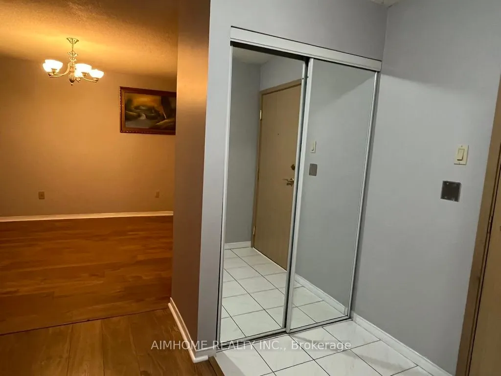7805 Bayview Avenue #618