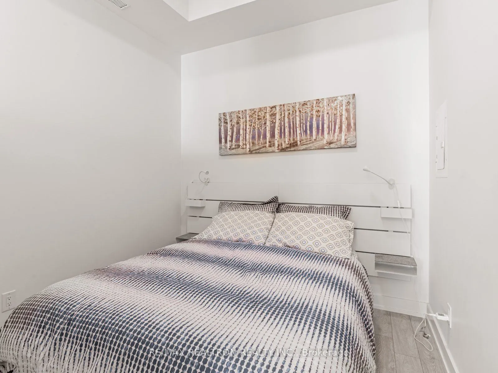 317 Broward Way, #114