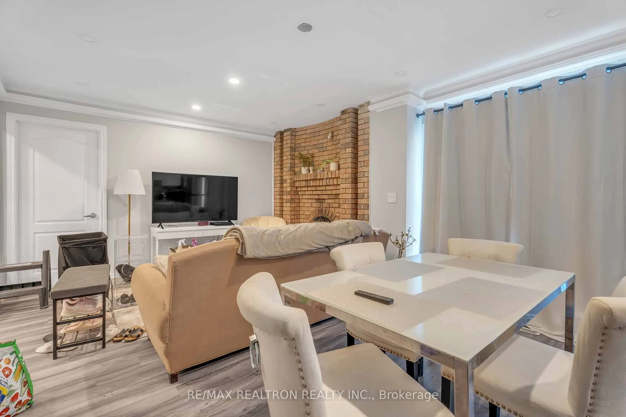 116 Weldrick Road W