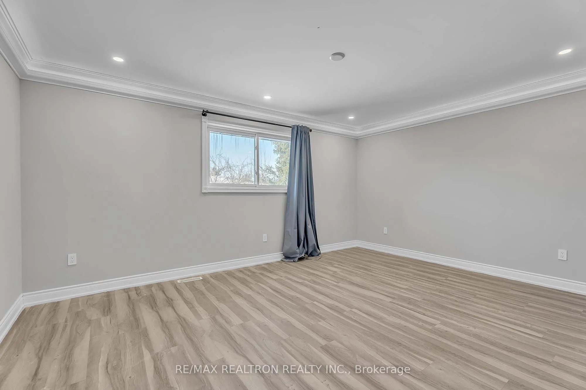 116 Weldrick Road W