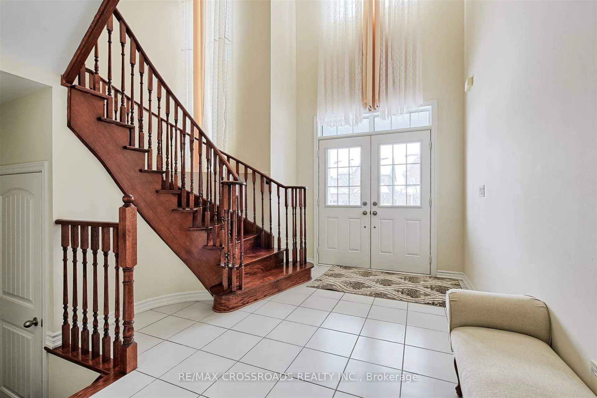 144 Gold Park Gate