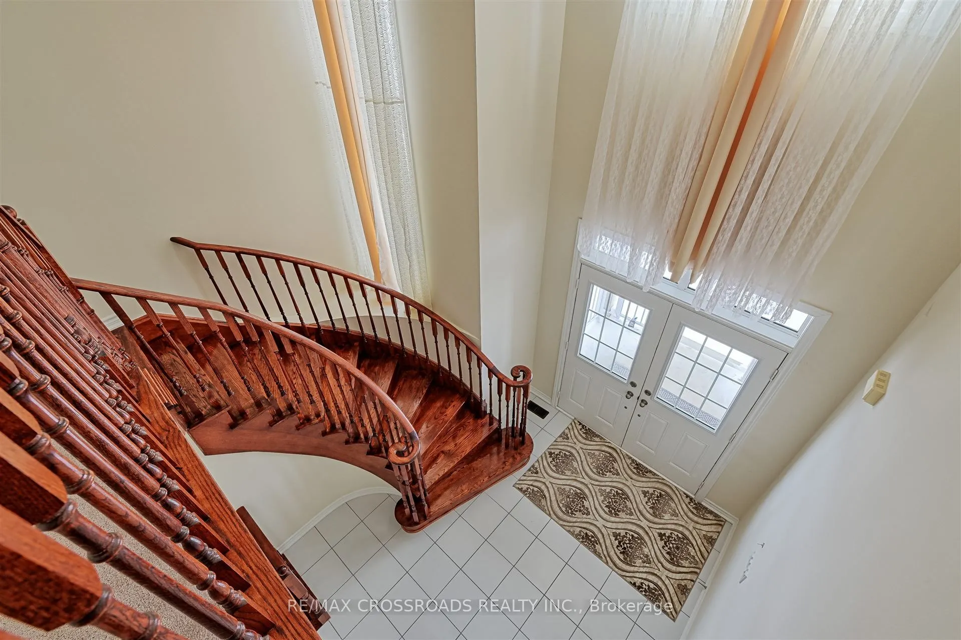 144 Gold Park Gate