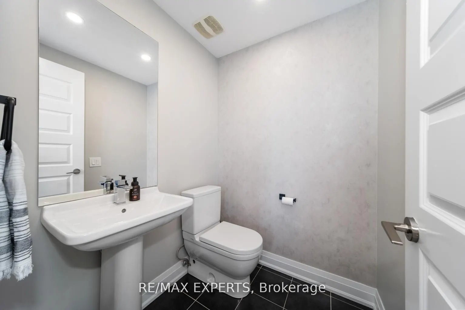 8167 Kipling Avenue, #40