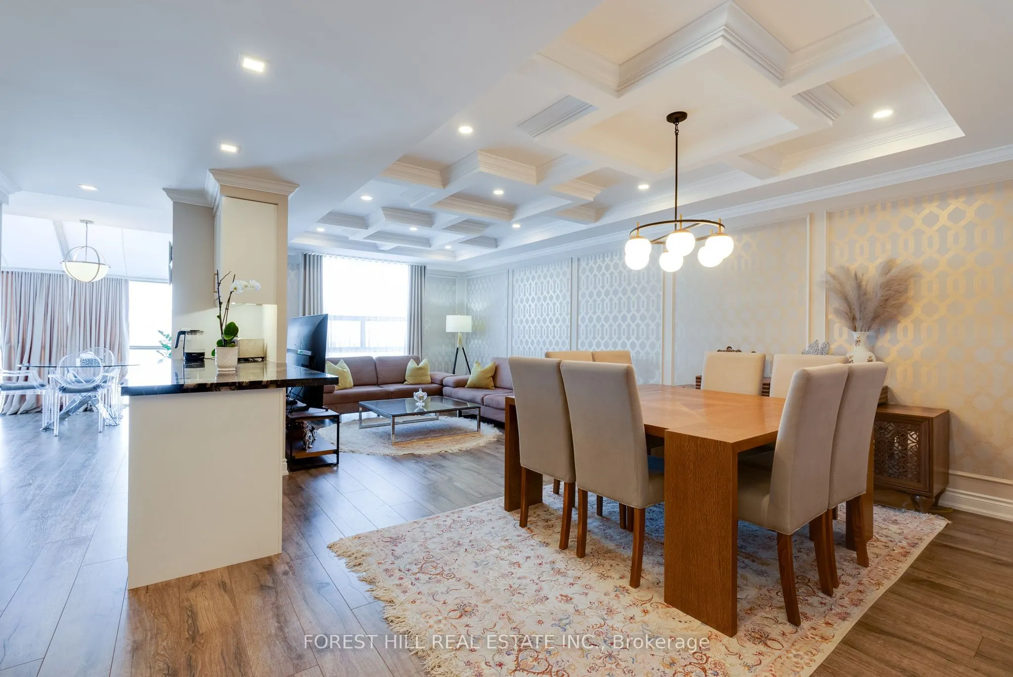 30 Harding Boulevard W #Ph01