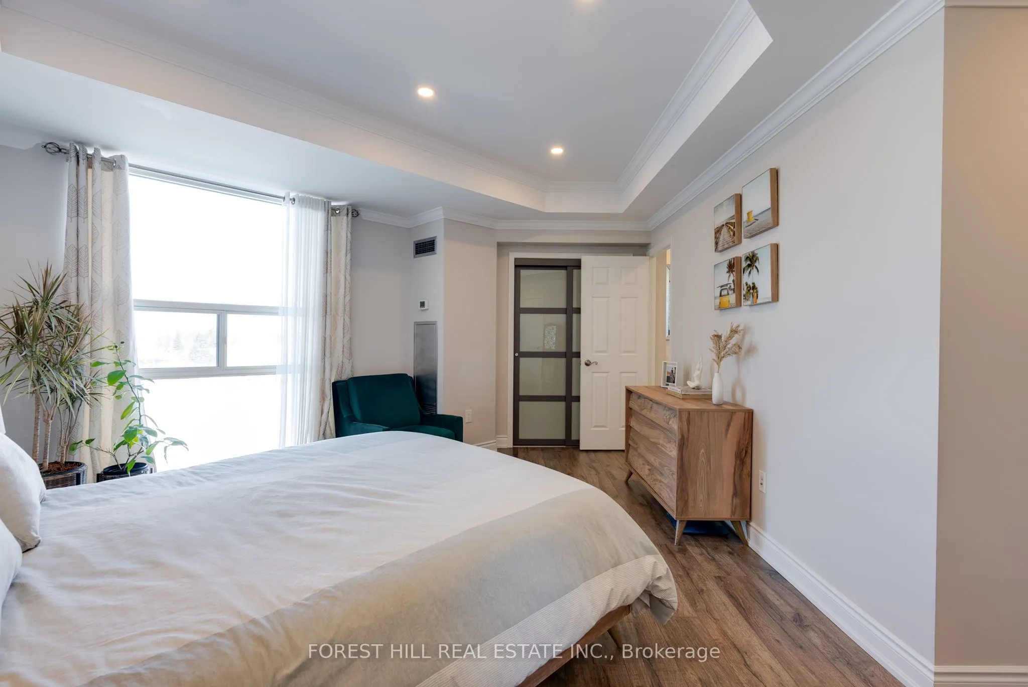 30 Harding Boulevard W #Ph01