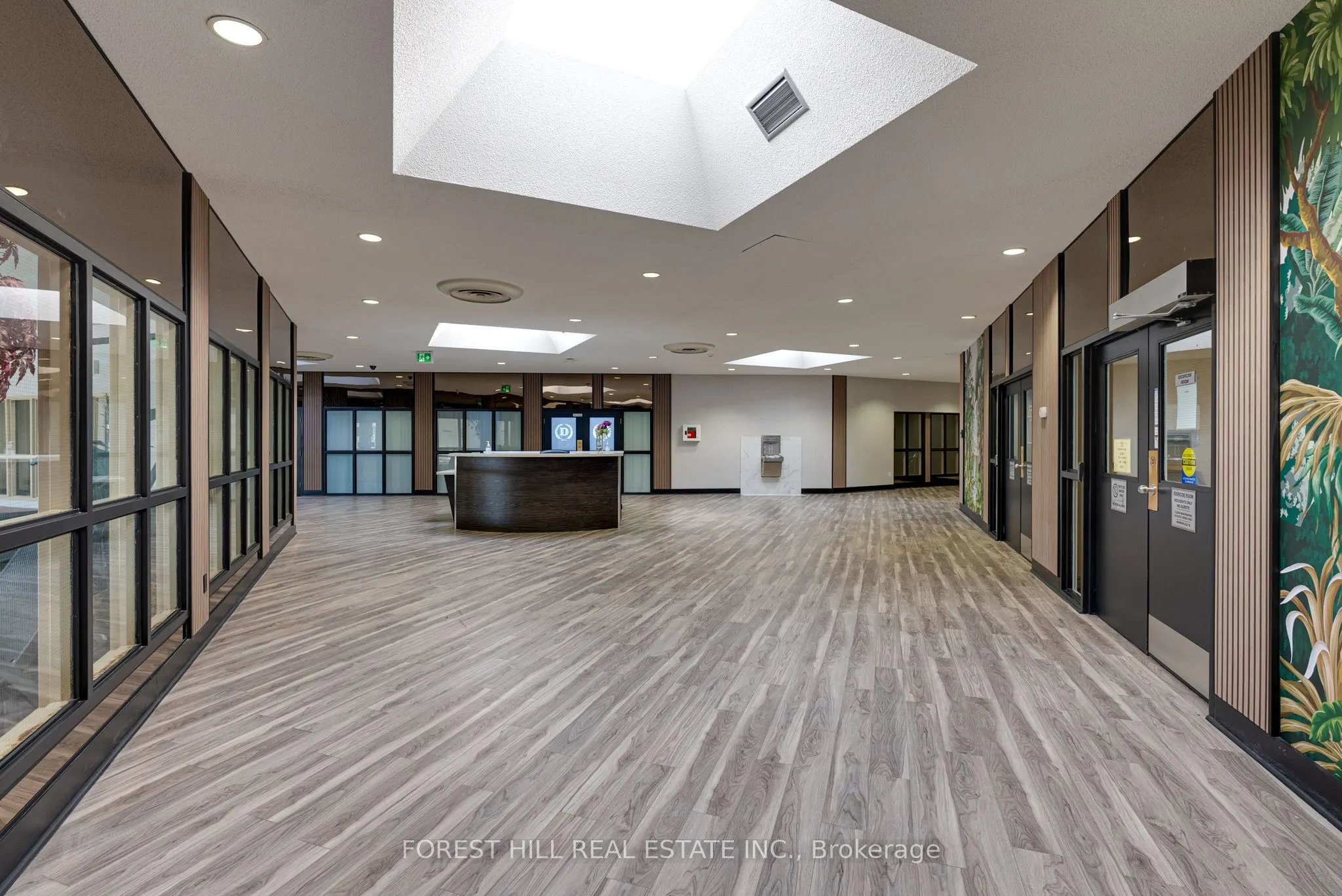 30 Harding Boulevard W #Ph01