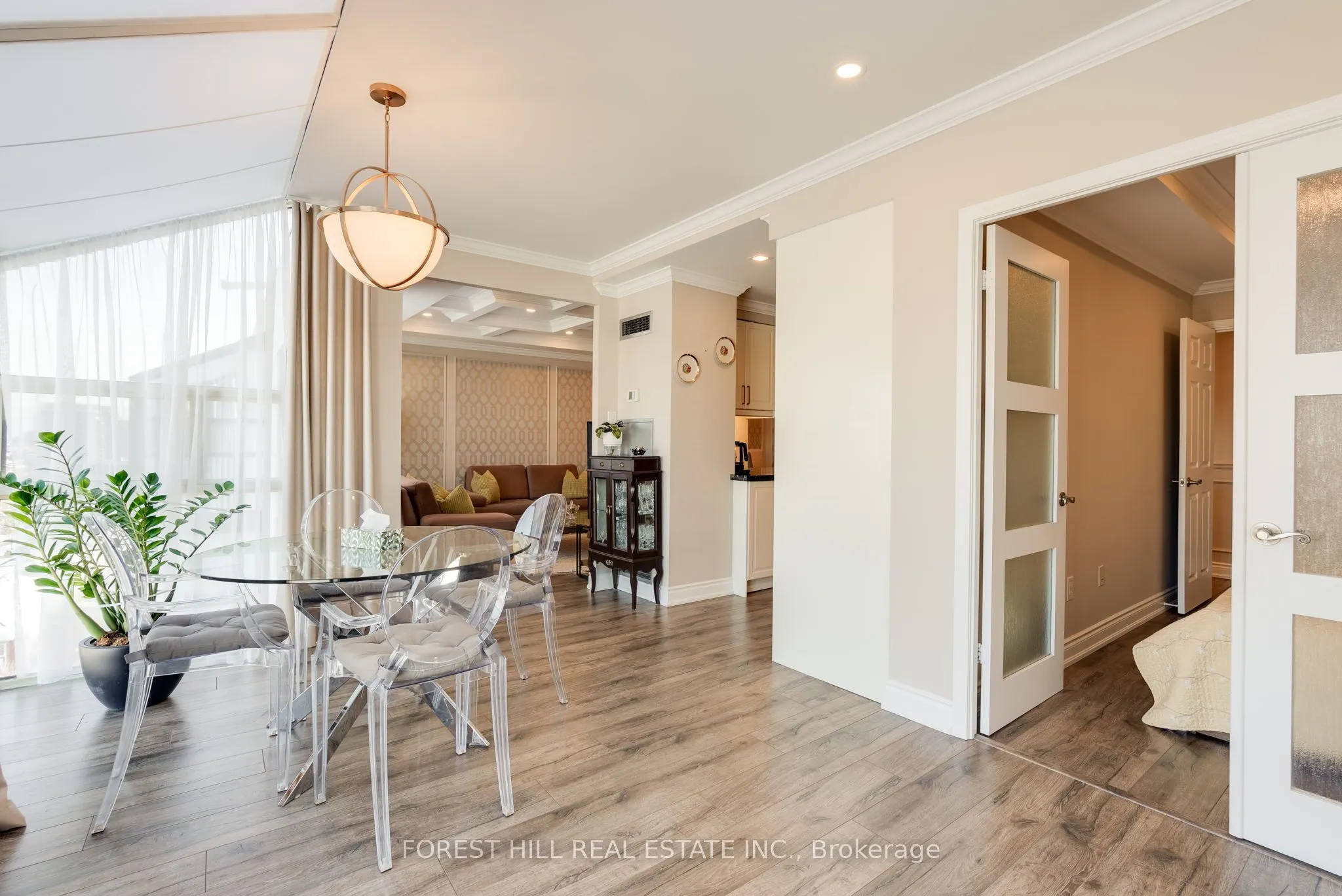 30 Harding Boulevard W #Ph01