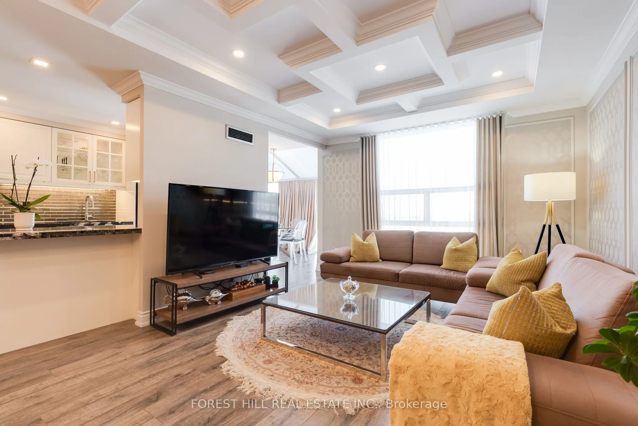 30 Harding Boulevard W #Ph01