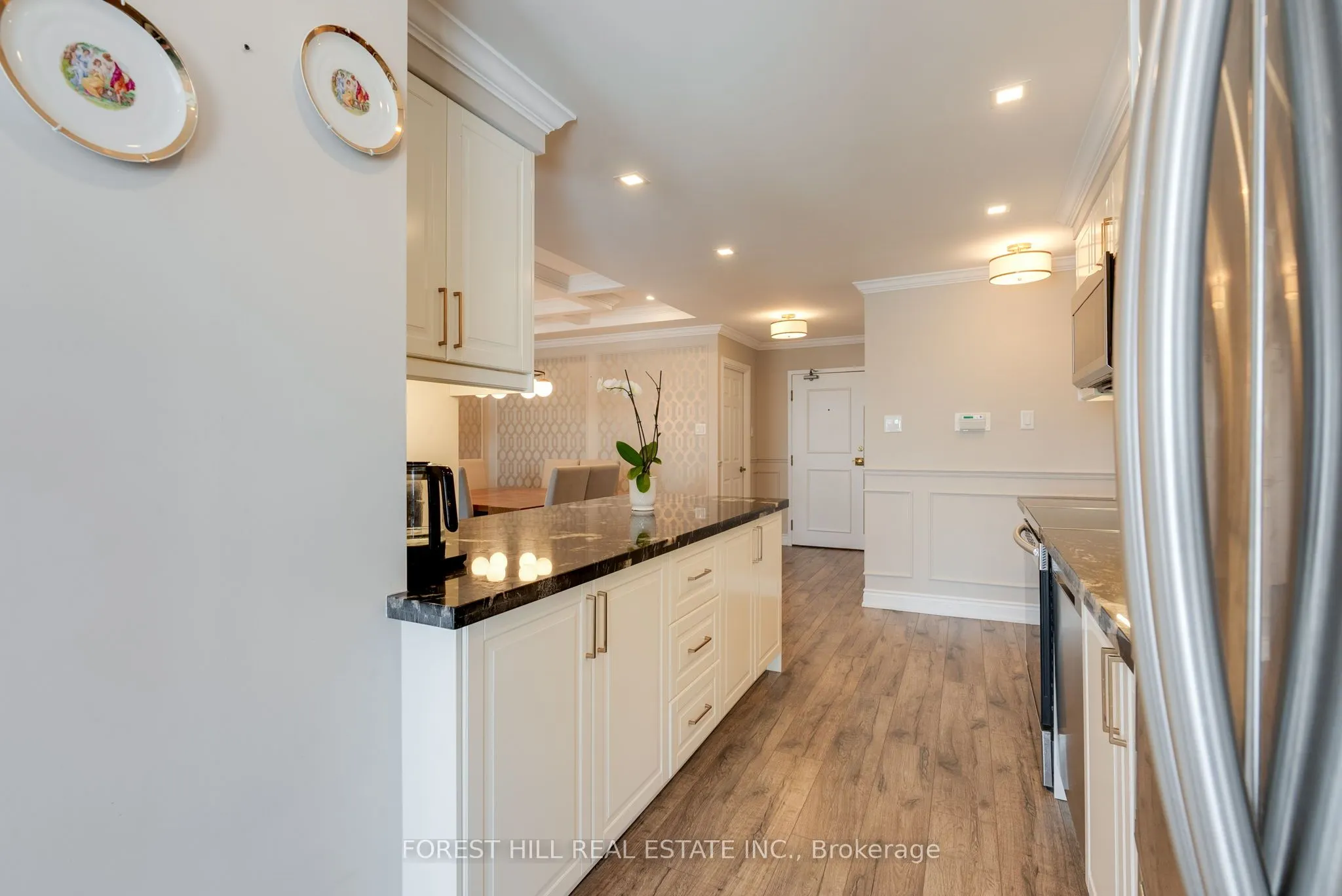 30 Harding Boulevard W #Ph01