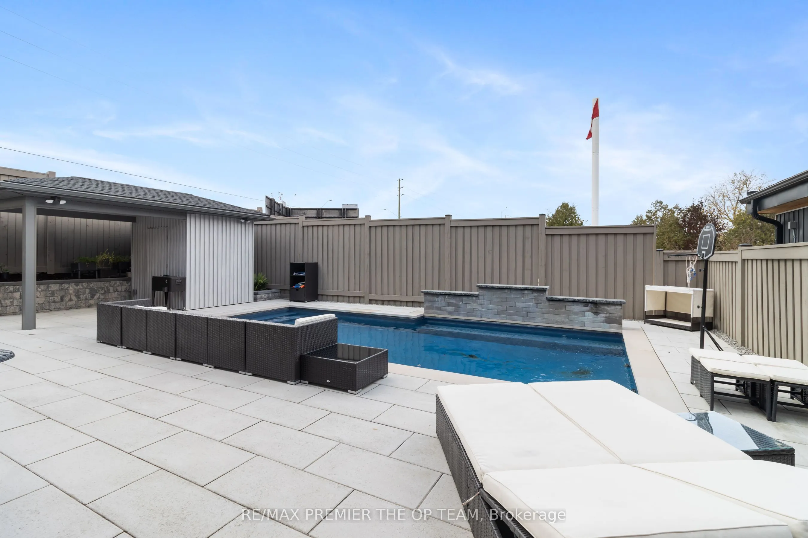 89 Rosshaven Crescent