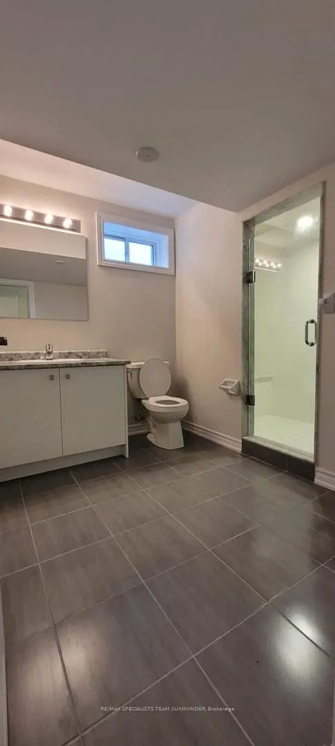 245A Andy Crescent #Lower