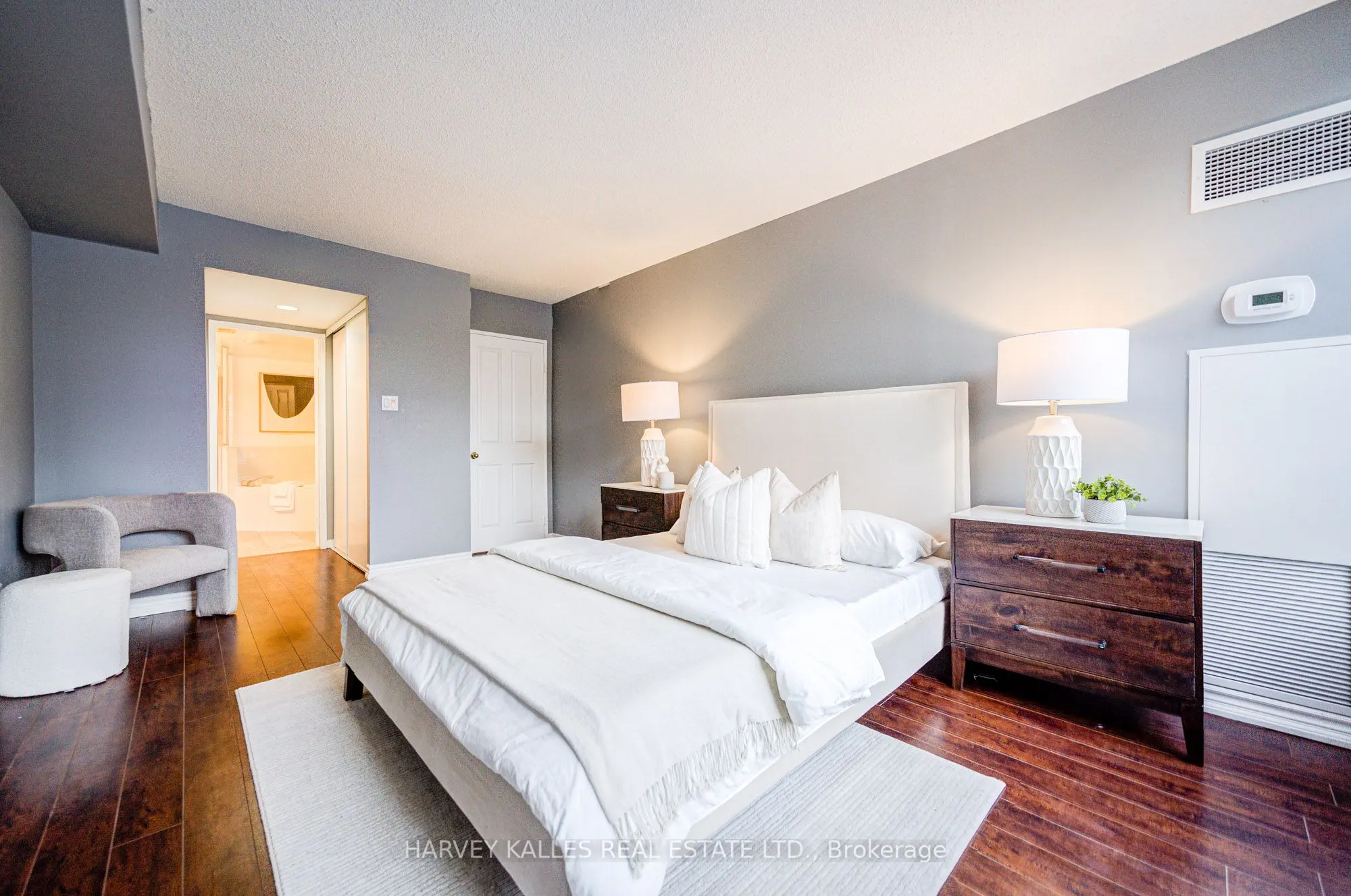 120 Promenade Circle #212