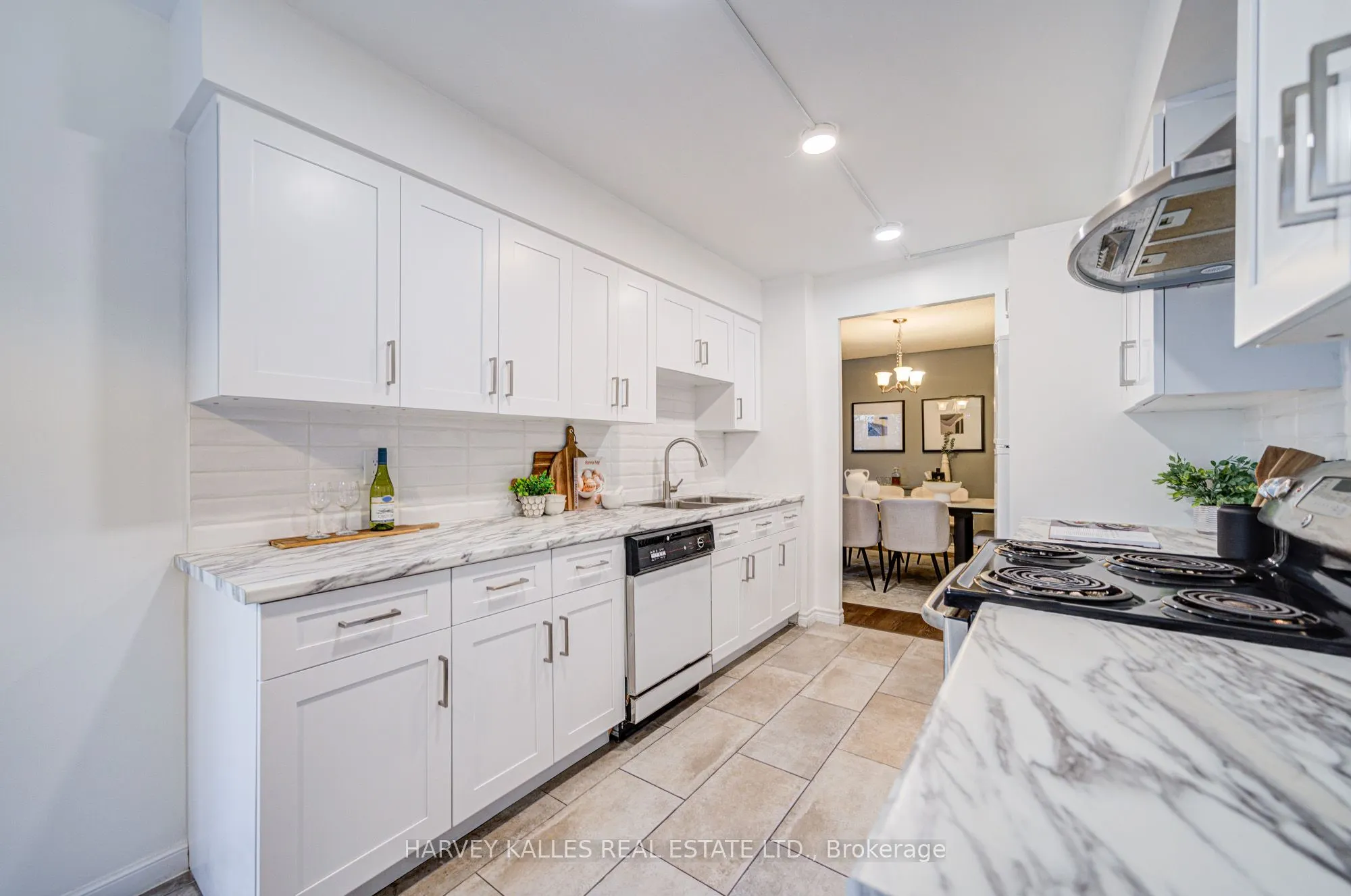 120 Promenade Circle #212